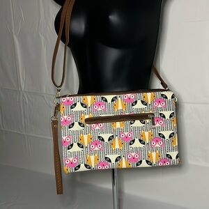 Crossbody/wristlet